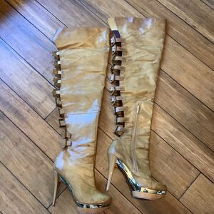 Michael Antonio Over-the-Knee Platform Boots 💛👑❤️